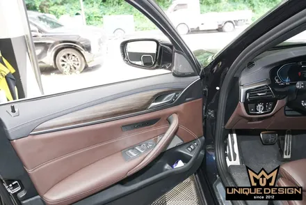 BMW G30 5시리즈 실내랩핑- 티타늄브러쉬 / 의정부 신곡동