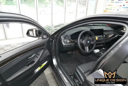 BMW(F10) 5시리즈 실내랩핑 으로 블랙하이그로시 만들기! / 의정부 신곡동