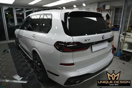 BMW X7 크롬딜리트. 고광택 필름으로 시공되었습니다. / 의정부 신곡동