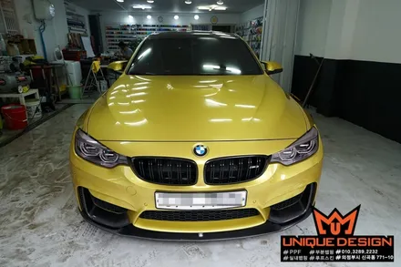 BMW M4 라이트필름 부착, 유니크디자인, 의정부 랩핑, 의정부 라이트필름 / 의정부 신곡동