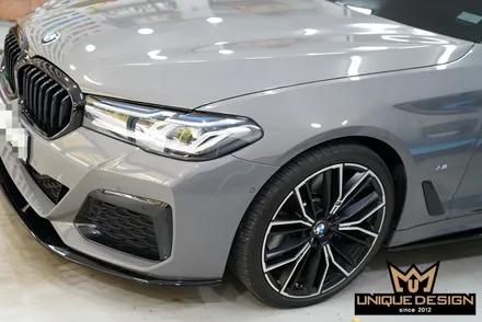 BMW G30 540i LCI 휠랩핑 시공으로 블랙휠 만들기. 의정부 랩핑, 카스킨, 유니크디자인 / 의정부 신곡동