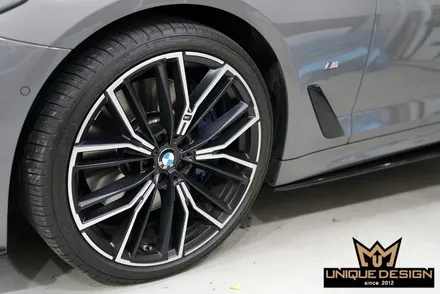 BMW G30 540i LCI 휠랩핑 시공으로 블랙휠 만들기. 의정부 랩핑, 카스킨, 유니크디자인 / 의정부 신곡동