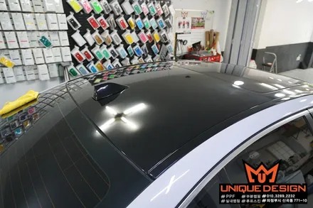 (의정부) BMW 520D 루프스킨, 스포일러, 사이드미러 랩핑, M퍼포먼스 사이드데칼, 생활보호PPF 부착 시공완료! / 의정부 신곡동