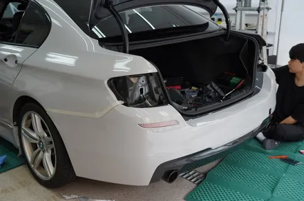 강남랩핑[제이스랩] BMW535d 유광그레이 전체랩핑 / 재시공/필름제거 / 강남, 서초, 선릉