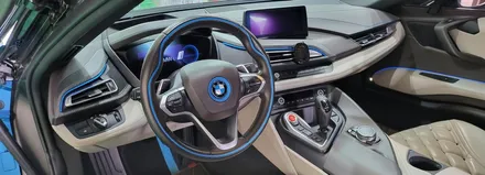 Bmw i8 퍼포먼스핸들 그립카본 확 달라진 모습으로 만족도 100%!! / 오산 서부로