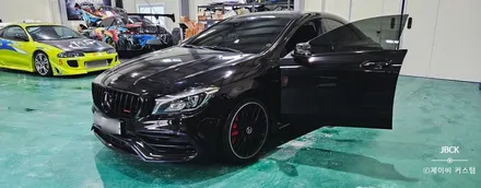 벤츠 CLA45amg 카본핸들 , 송풍구엠비언트 개조 제이비커스텀 / 오산시 두곡동