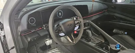 아반떼n CN7 카본핸들 장착줄고 제이비커스텀 / 오산,동탄,수원