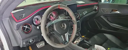 벤츠 CLA200d 퍼포먼스핸들 카본핸들 AMG개조 제이비커스텀 / 오산시 두곡동
