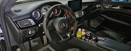 벤츠 CLS63AMG 카본디컷핸들 출고 제이비커스텀 / 오산시 두곡동