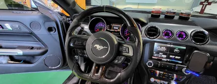 머스탱 5.0 gt 카본디컷핸들 제이비커스텀에서 멋지게 바뀌었습니다 / 오산시 두곡동