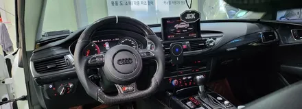 아우디 a7카본디컷핸들 세련되고 고급스럽게 장착 완료~!! / 오산시 두곡동