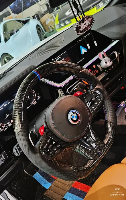 bmw z4 g29 카본핸들 m1m2 작업 완료 제이비커스텀 / 오산시 두곡동