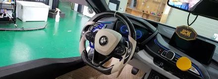BMW i8 카본디컷핸들 장착출고. / 오산 서부로