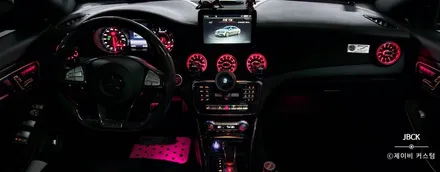 벤츠 CLA45amg 카본핸들 , 송풍구엠비언트 개조 제이비커스텀 / 오산시 두곡동