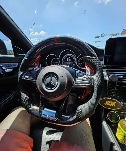 벤츠 CLS63AMG 카본디컷핸들 출고 제이비커스텀 / 오산시 두곡동