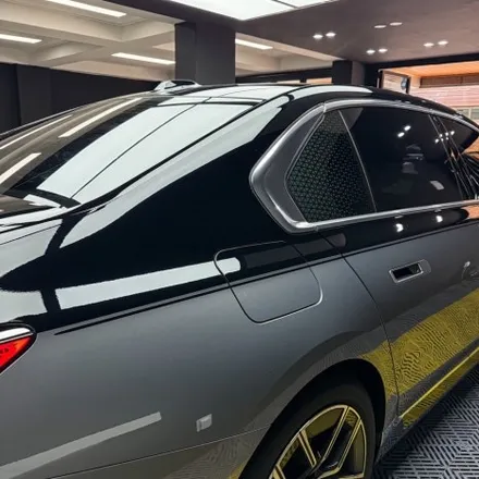 BMW 740d 상단 유광 블랙 투톤 랩핑! 순정 옥사이드 그레이와 완벽한 조합 / 인천 계양