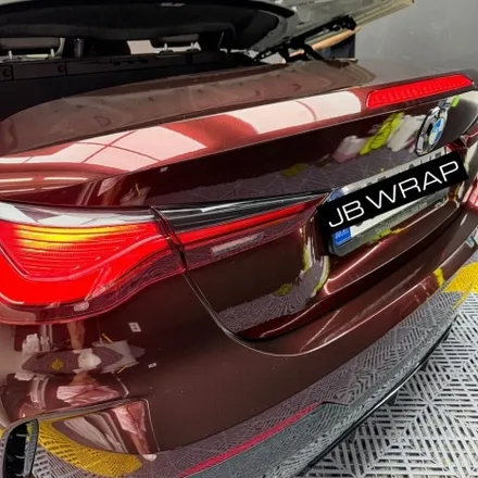 BMW 420i 컨버터블 전체랩핑, 화이트에서 버건디로 분위기를 완전히 바꿔봤습니다. / 인천 계양