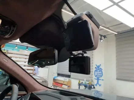 전주 신차 BMW 뉴 XM 퍼스트 에디션 블랙박스 보조배터리 윈도우틴팅은 뭐로? / 전주 덕진구 장동