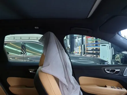 볼보 XC60 - 레인보우V90 전주썬팅 전주유리막코팅 전주PPF 전주신차패키지 / 전주 덕진구 장동