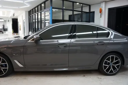 BMW 530e 전주 신차패키지 프나세썬팅 후드PPF 유리막코팅으로 보호력UP / 전주 덕진구 장동