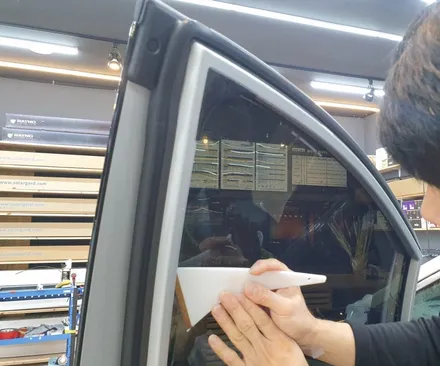 전주썬팅 전주블랙박스 한번시공으로 신경쓸일없이 오래오래 ,쉐보레 볼트EV / 전주 덕진구 장동