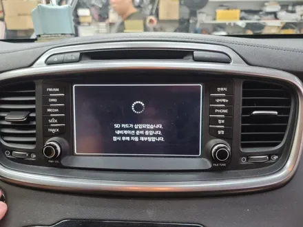 올뉴쏘렌토 순정업그레이드 작업