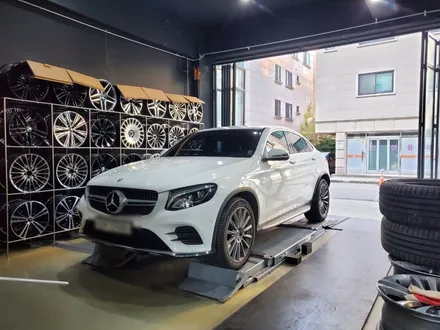 안산 수원 화성 휠수리 전문점 벤츠 GLC 20인치 마차 휠 검정무광 분체도색 / 안산시 이동