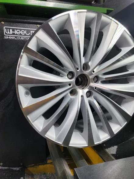 안산 BMW 휠 복원 추천 5GT  다이아몬드컷팅휠 복원 / 안산시 이동