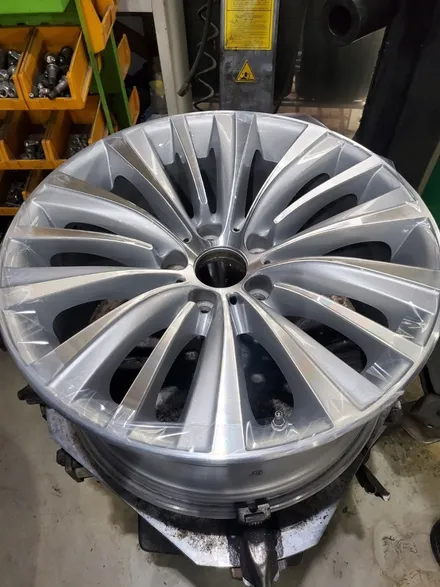 안산 BMW 휠 복원 추천 5GT  다이아몬드컷팅휠 복원 / 안산시 이동