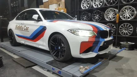 안산 휠 복원 BMW M2 모터쇼출품 / 안산시 이동