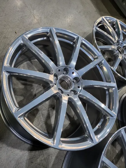 안산 휠도색 S63AMG 쿠페 버핑크롬 순정 휠 분체 도색 / 안산시 이동