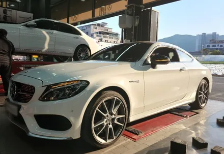 대전 휠도색 벤츠 AMG C43 블랙유광 휠도장 및 미쉐린타이어 프라이머시 투어A/S 교체 / 대전 복용동