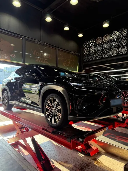 대전 신차 휠복원 BYD 씨라이언7 휠수리 & 타이어 교체 작업 / 대전 복용동