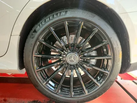 벤츠AMG gt43 블랙유광 분체도장 대전 봉타이어 / 대전 복용동