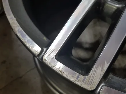 대전 휠복원 벤츠 다이아컷팅휠복원 / 대전 복용동