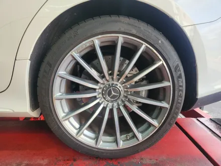 벤츠AMG gt43 블랙유광 분체도장 대전 봉타이어 / 대전 복용동