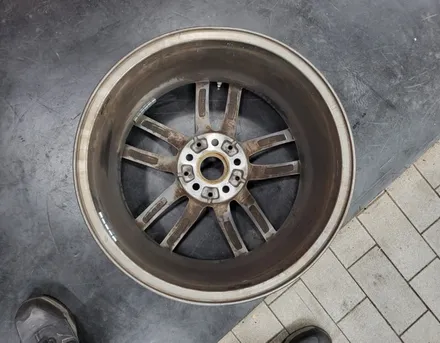 [대전 봉타이어] BMW 520D 휠굴절수리 / 대전 복용동