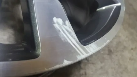 대전 휠복원 벤츠 S350  19인치 휠복원 / 대전 복용동