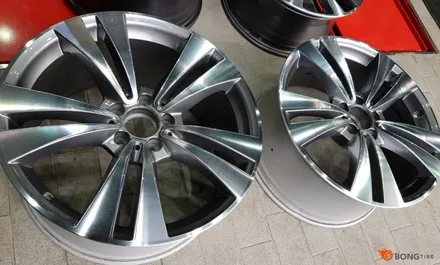 대전 휠수리 CLS350 휠수리&타이어찢어짐 / 대전 복용동