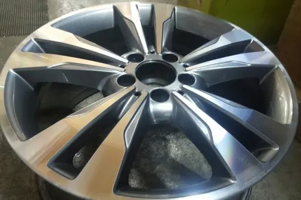 대전 휠복원 벤츠 S350  19인치 휠복원 / 대전 복용동