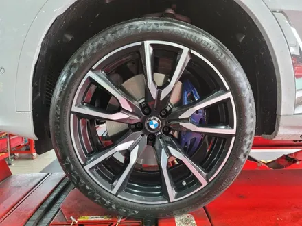 대전 수입차휠수리 전문 bmw x7 다이아컷팅휠수리 / 대전 복용동