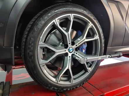 대전 다이아컷팅휠수리 BMW X6 주차스크래치 휠복원 / 대전 복용동
