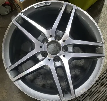 대전 휠복원 벤츠 다이아컷팅휠복원 / 대전 복용동