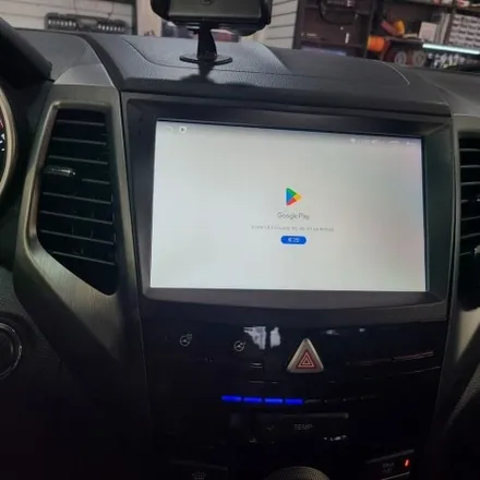 2017년식 티볼리 차량도 카나로 X 플러스 안드로이드 올인원으로 설치했어요.