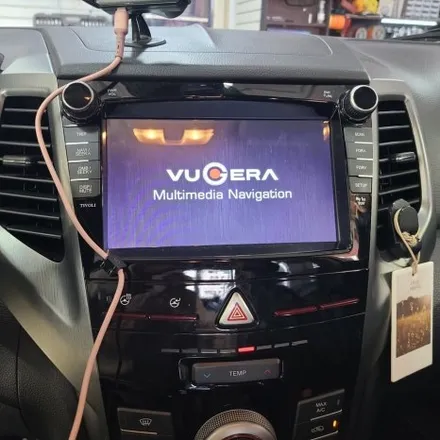 2017년식 티볼리 차량도 카나로 X 플러스 안드로이드 올인원으로 설치했어요.