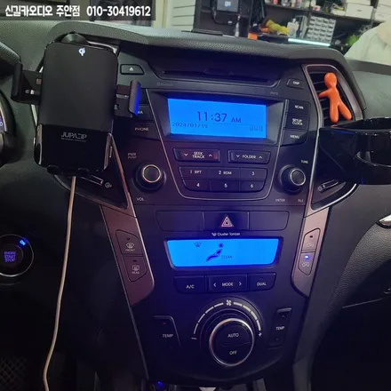 싼타페 DM 오디오 탈거 후 카나로 안드로이드 올인원 내비 매립 후방카메라 장착