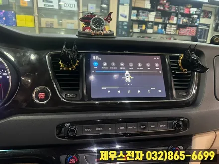 더 뉴 카니발 카나로 X PRO 2K 안드로이드 올인원 매립 교체 모습