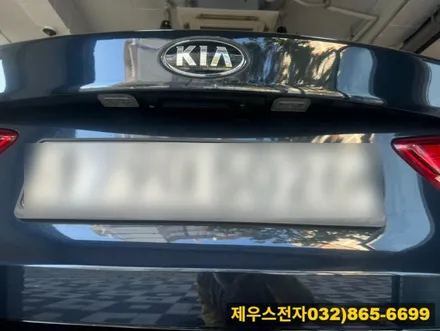 올 뉴 K5 오디오 탈거 후 12.3인치 안드로이드 올인원 내비게이션 매립 후방카메라 장착
