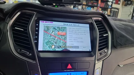 싼타페 DM 카나로 안드로이드 올인원 내비 매립 다양한 앱 사용