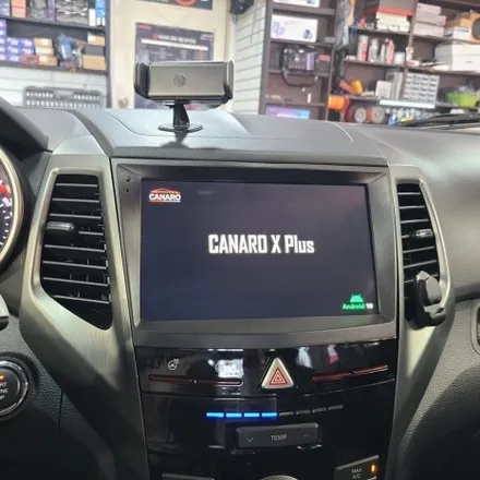 2017년식 티볼리 차량도 카나로 X 플러스 안드로이드 올인원으로 설치했어요.